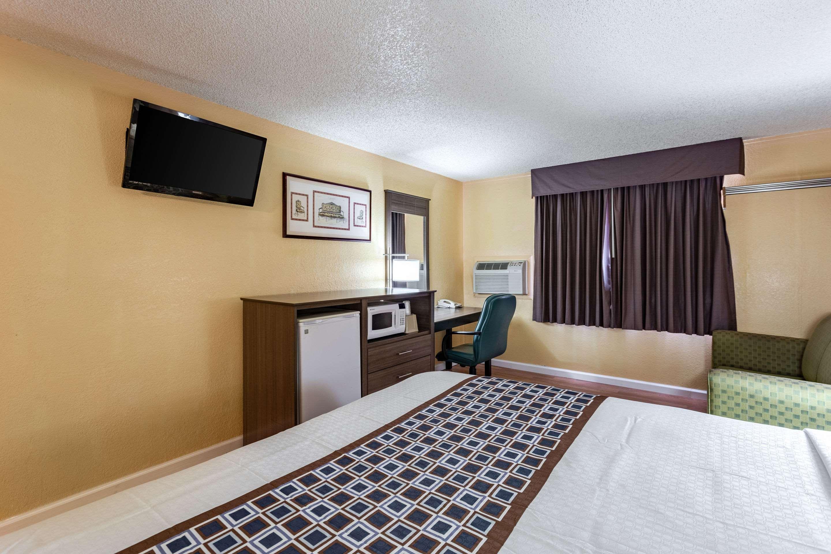 Rodeway Inn Farmington Eksteriør bilde