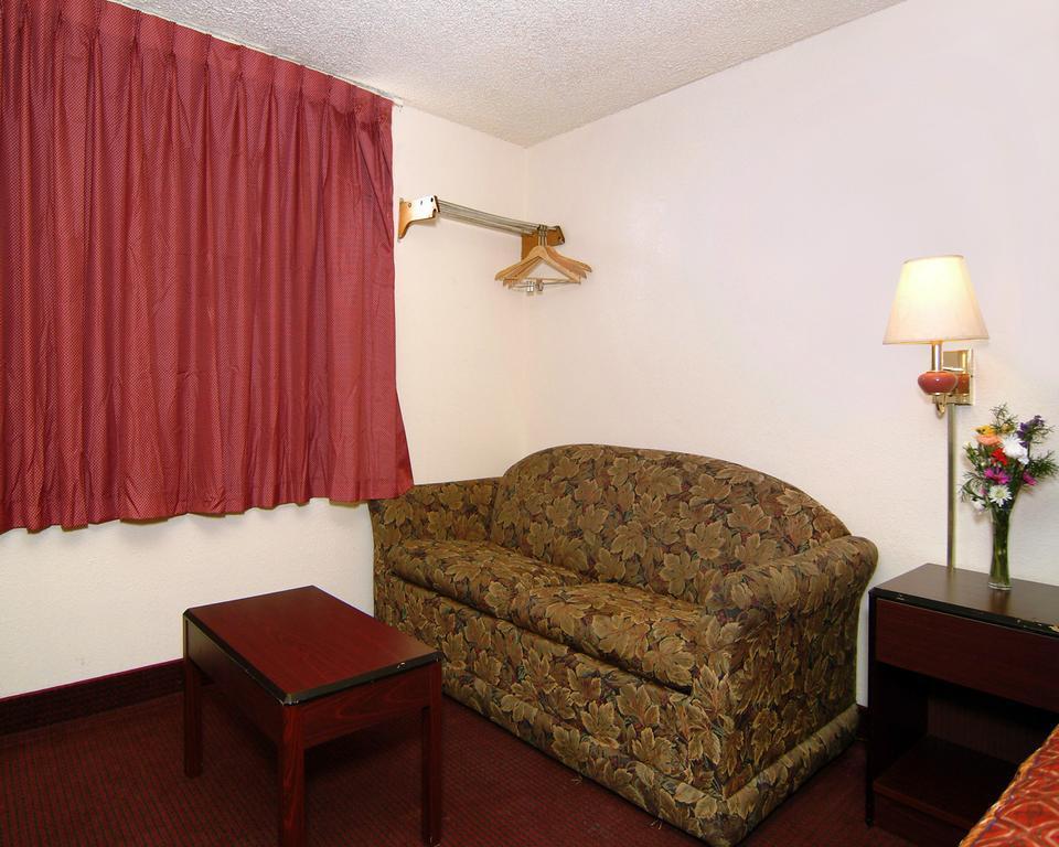 Rodeway Inn Farmington Eksteriør bilde