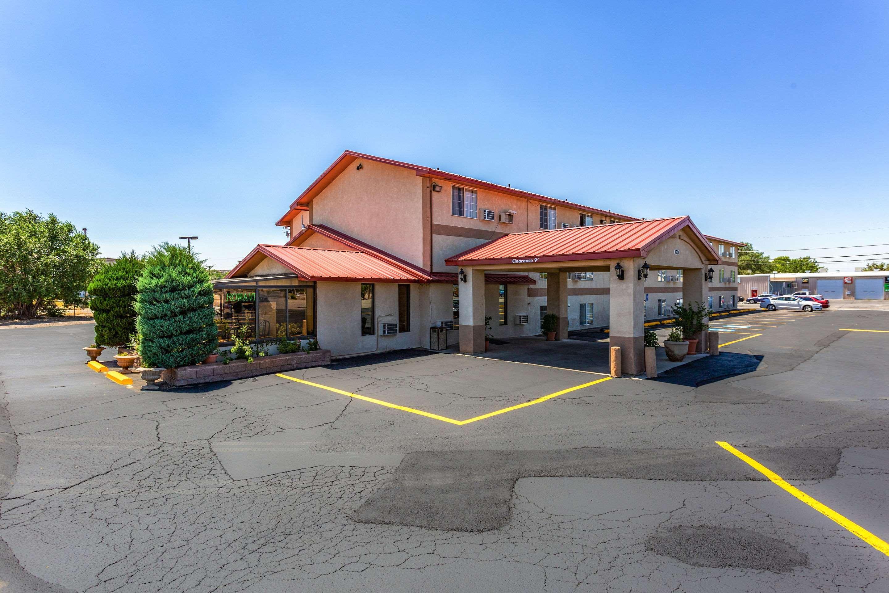 Rodeway Inn Farmington Eksteriør bilde